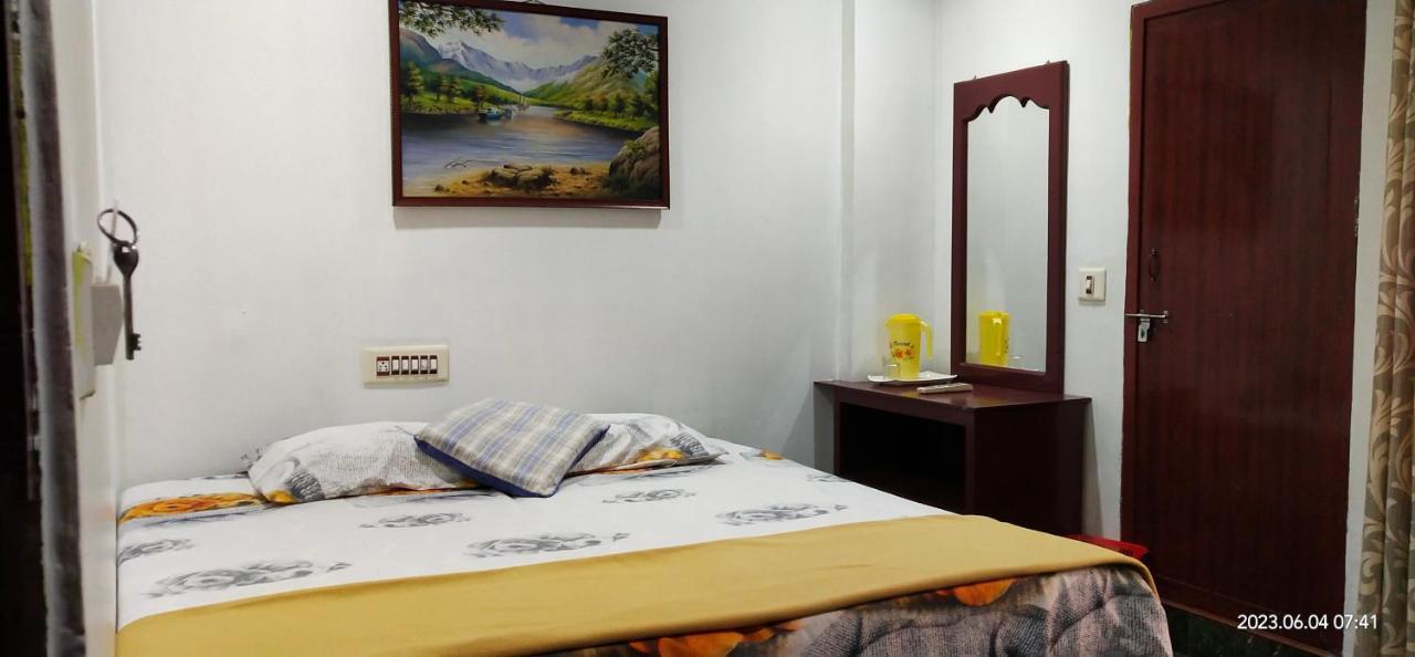 Floral Homestay Thekkady Exterior foto
